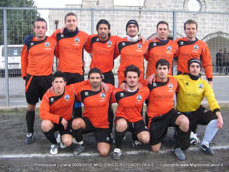 Miglionico Calcio 2009-2010 (Foto: Miglionicocalcio.it)