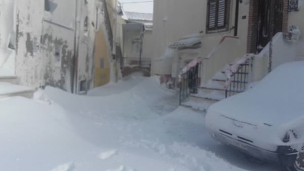 neve_miglionico_canterino_e_facebook_060720172.jpg