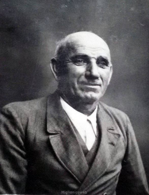 spinello_don_mario_album_personale37.jpg