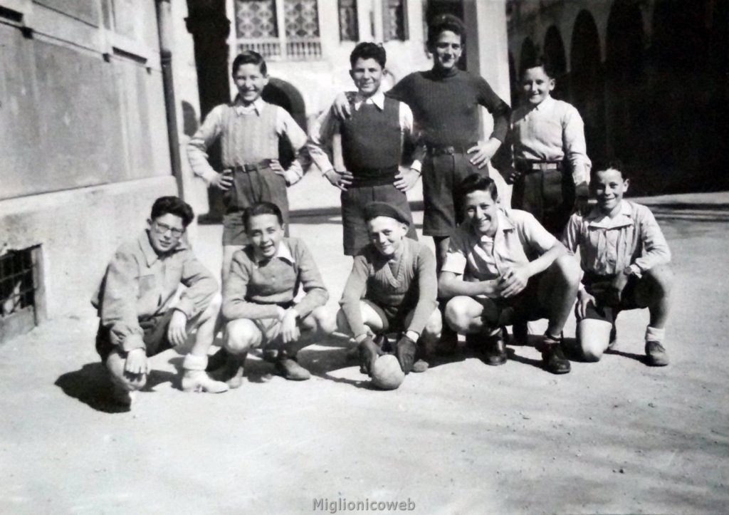spinello_don_mario_album_personale42.jpg