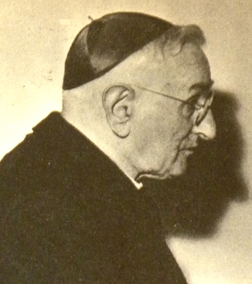 Mons. Augusto Bertazzoni (Foto archivio storico di Gabriele Scarcia)