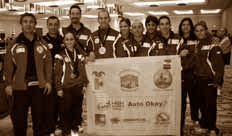 La squadra lucana di Karate e il loro medagliere (Foto: Il quotidiano della Basilicata)